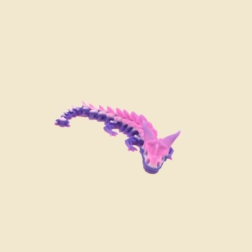 Pink-lilafarbener Ashborn-Drache mit ausgestrecktem Körper.